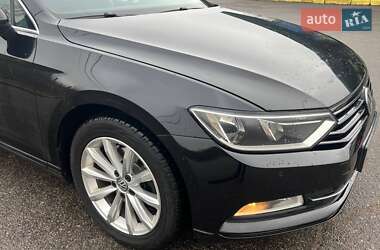 Універсал Volkswagen Passat 2015 в Миколаєві