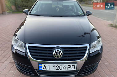 Универсал Volkswagen Passat 2009 в Киеве