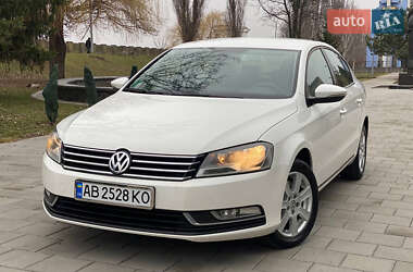 Седан Volkswagen Passat 2011 в Вінниці