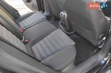 Универсал Volkswagen Passat 2010 в 