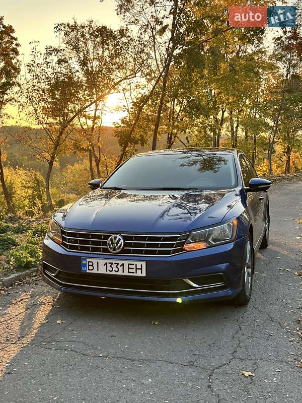 Седан Volkswagen Passat 2016 в Полтаві