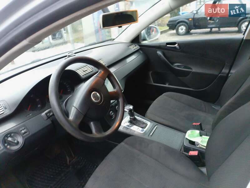 Универсал Volkswagen Passat 2006 в Ужгороде фото 15 Универсал Volkswagen Passat 2006 в Ужгороде