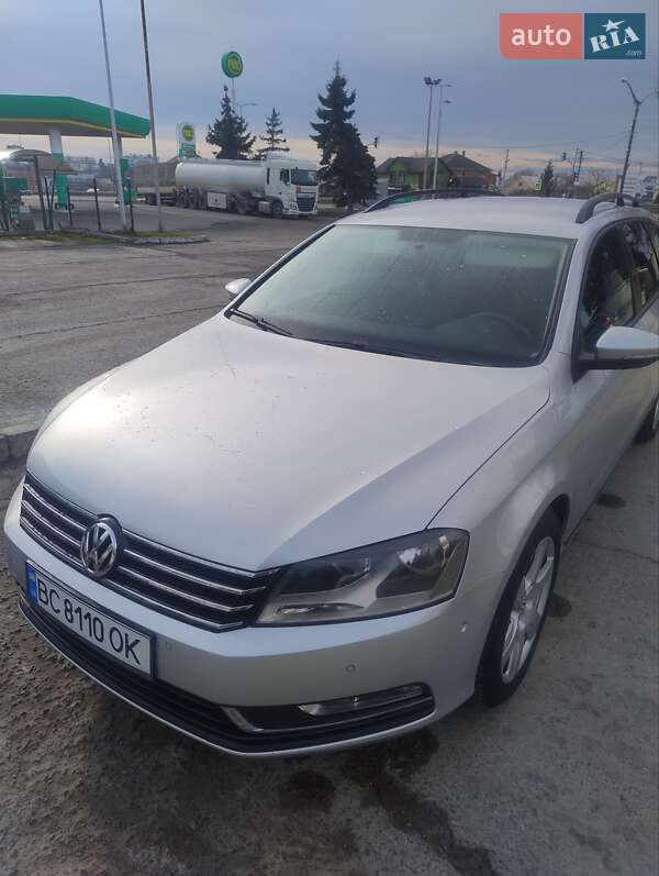 Volkswagen Passat 2011
