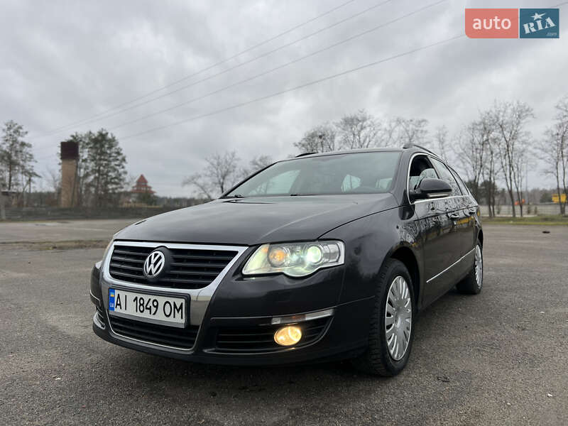 Универсал Volkswagen Passat 2006 в Киеве