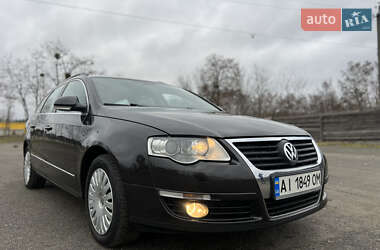 Универсал Volkswagen Passat 2006 в Киеве