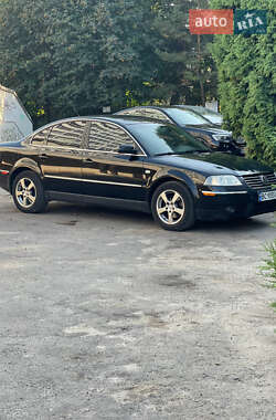 Седан Volkswagen Passat 2004 в Львові