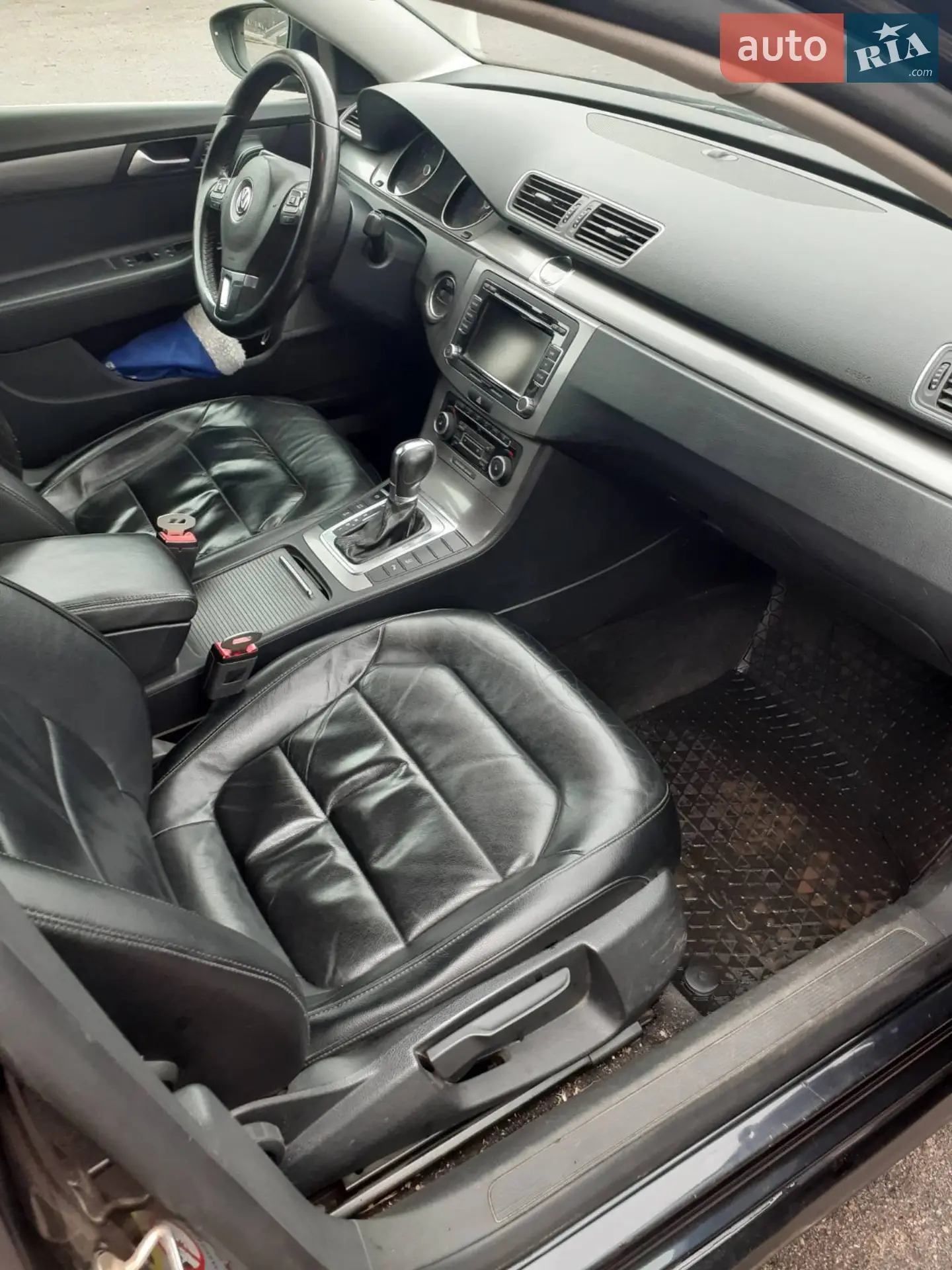 Volkswagen Passat 2011 VIN WVWZZZ3CZBE399306 фото оголошення 6 з 10