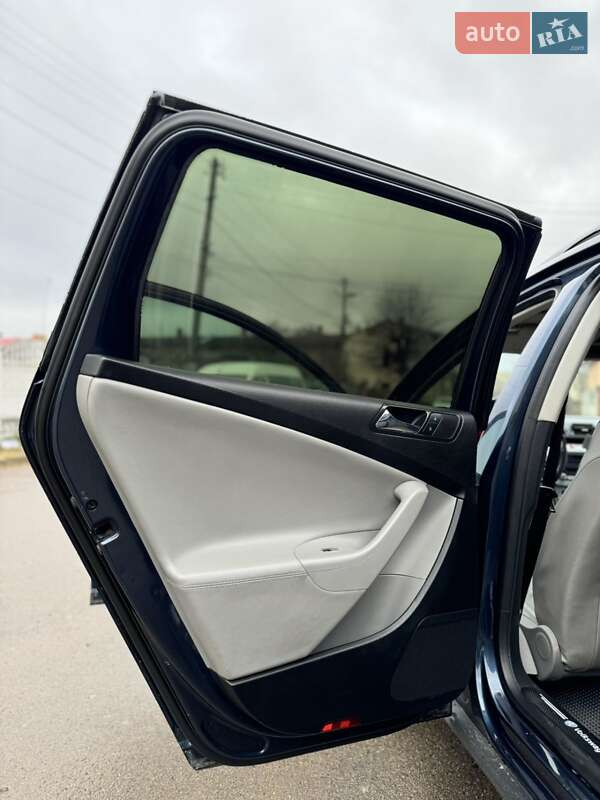 Универсал Volkswagen Passat 2007 в Стрые