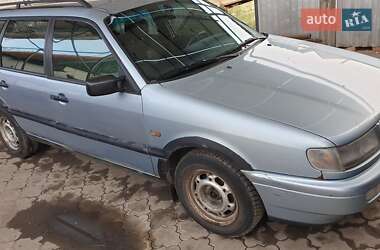 Универсал Volkswagen Passat 1996 в 
