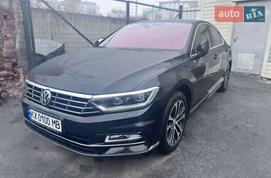 Седан Volkswagen Passat 2018 в Харкові