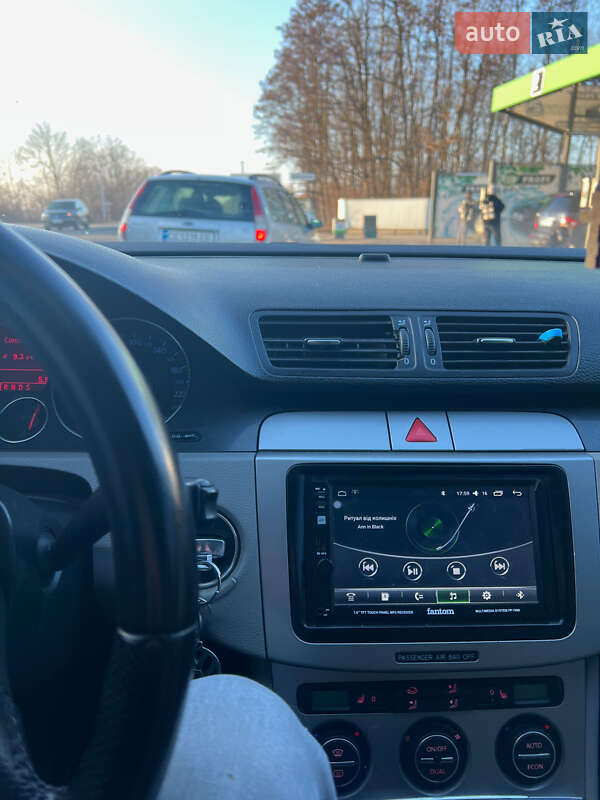 Универсал Volkswagen Passat 2005 в Кельменцах