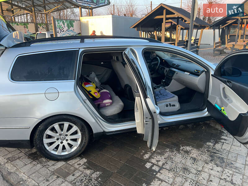 Универсал Volkswagen Passat 2005 в Кельменцах