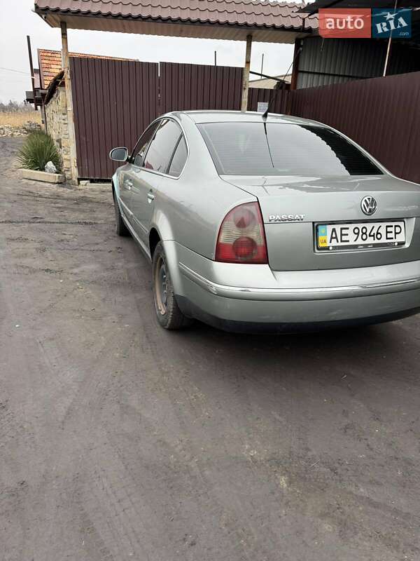 Седан Volkswagen Passat 2005 в Петропавловке