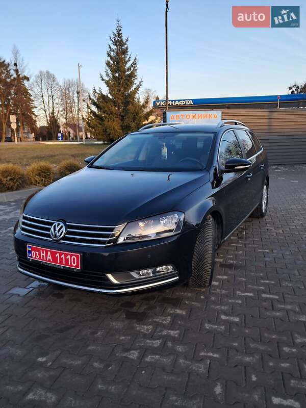 Универсал Volkswagen Passat 2011 в 
