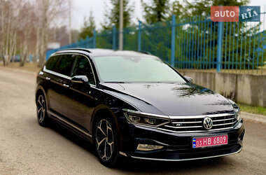 Універсал Volkswagen Passat 2020 в Бучі