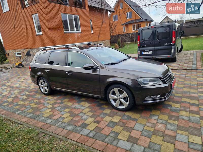 Универсал Volkswagen Passat 2011 в Владимирце