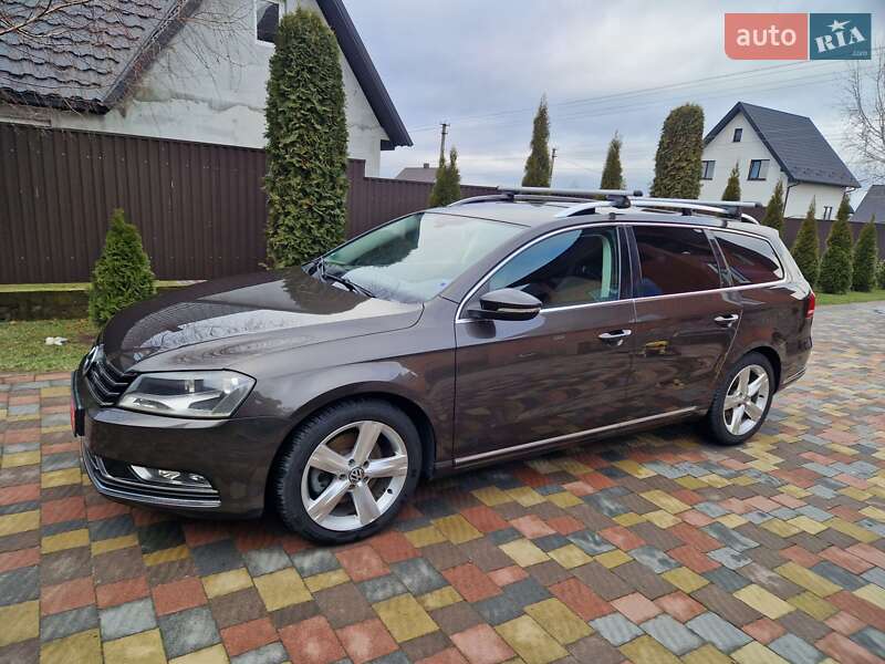 Универсал Volkswagen Passat 2011 в Владимирце