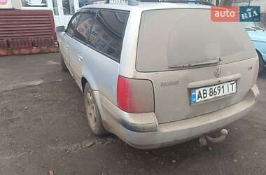 Універсал Volkswagen Passat 1998 в Хмільнику