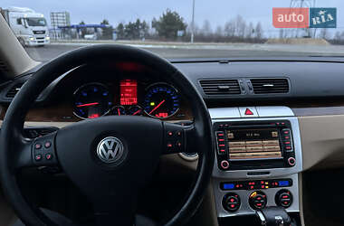 Універсал Volkswagen Passat 2008 в Києві