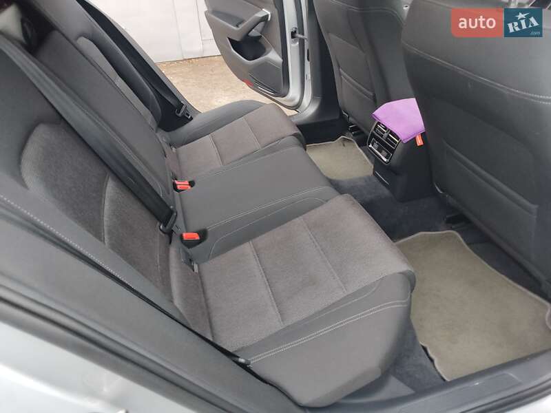 Универсал Volkswagen Passat 2018 в Каменском