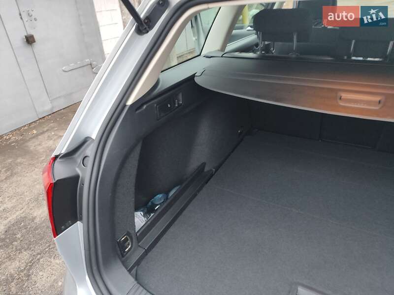 Универсал Volkswagen Passat 2018 в Каменском