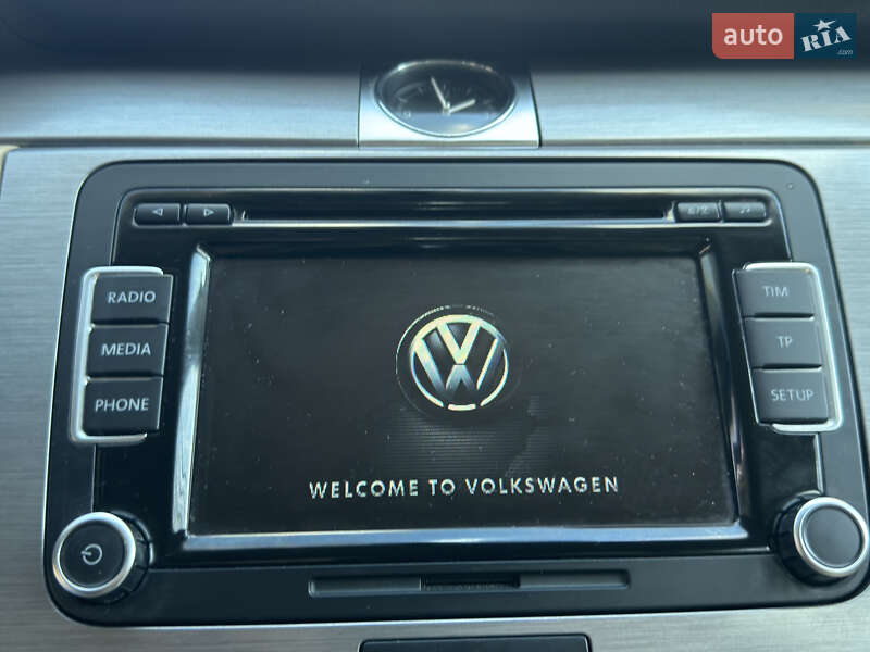 Седан Volkswagen Passat 2011 в Дрогобыче