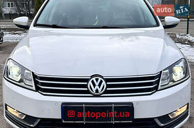 Универсал Volkswagen Passat 2012 в Сумах