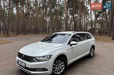 Універсал Volkswagen Passat 2016 в Черкасах