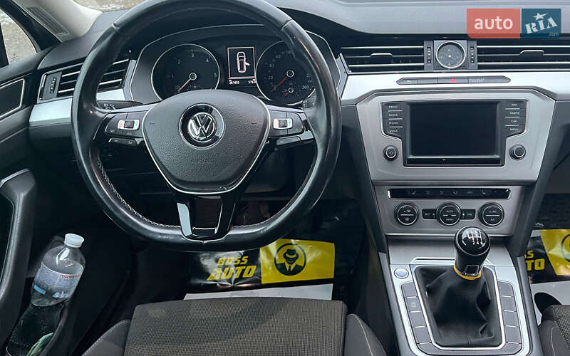 Универсал Volkswagen Passat 2015 в Стрые