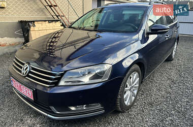 Універсал Volkswagen Passat 2011 в Луцьку