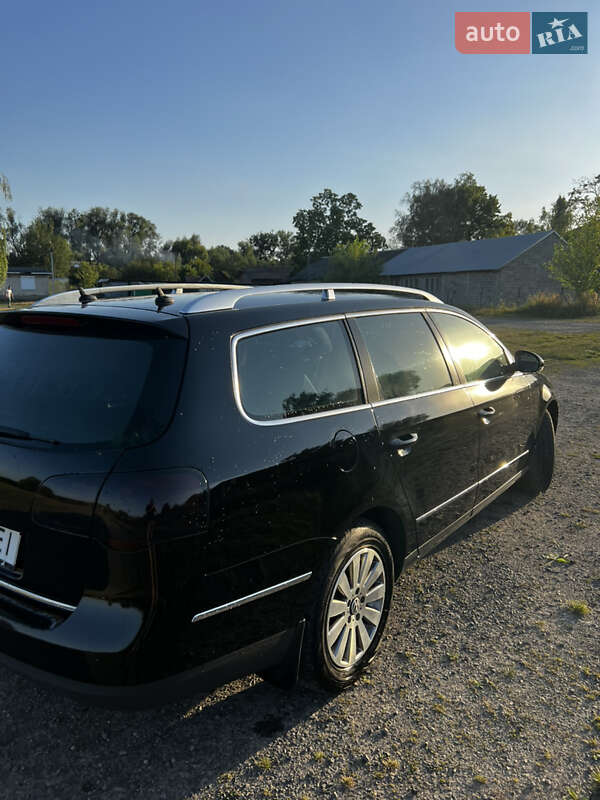 Универсал Volkswagen Passat 2010 в Тернополе