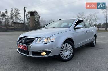 Универсал Volkswagen Passat 2008 в Киеве