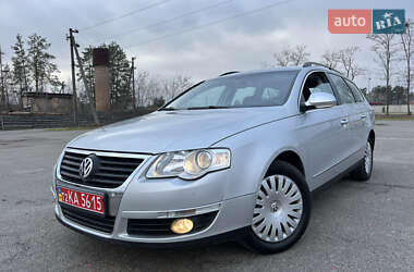 Универсал Volkswagen Passat 2008 в Киеве