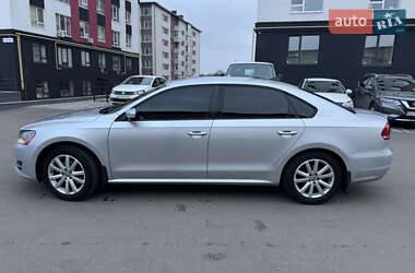 Седан Volkswagen Passat 2012 в Києві