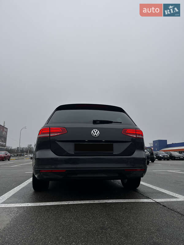 Універсал Volkswagen Passat 2016 в Києві