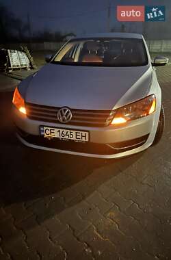 Седан Volkswagen Passat 2014 в Дунаївцях