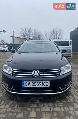 Універсал Volkswagen Passat 2011 в Умані