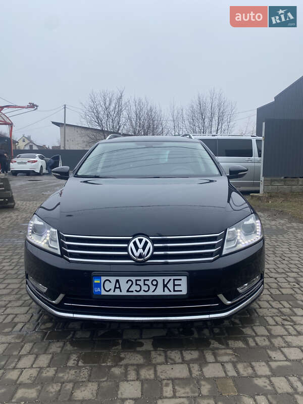 Універсал Volkswagen Passat 2011 в Умані