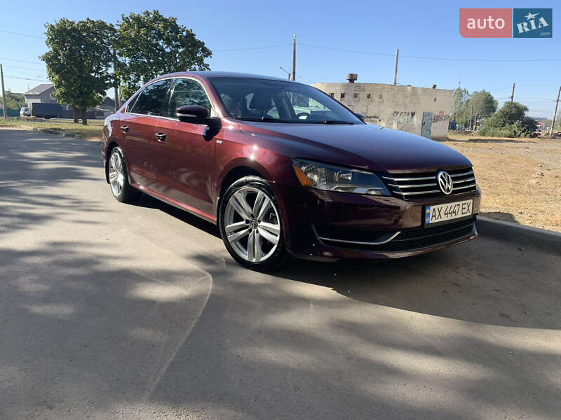 Седан Volkswagen Passat 2014 в 