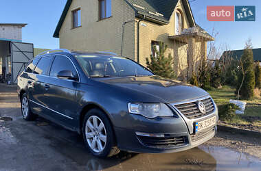 Универсал Volkswagen Passat 2009 в Костополе