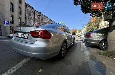 Седан Volkswagen Passat 2015 в 