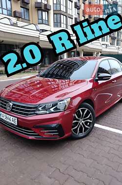 Седан Volkswagen Passat 2017 в Киеве