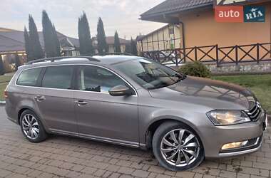 Универсал Volkswagen Passat 2012 в Стрые