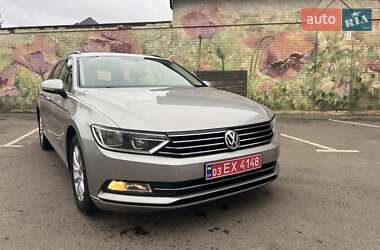 Універсал Volkswagen Passat 2015 в Рівному