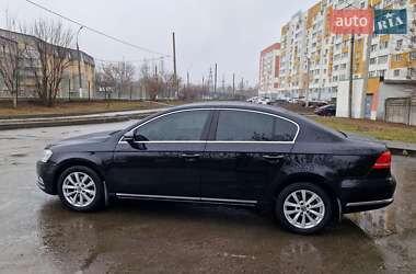 Седан Volkswagen Passat 2011 в Харькове