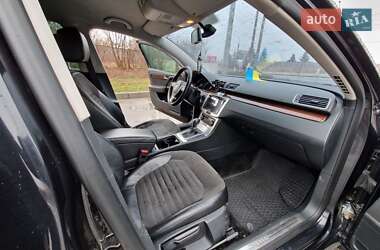 Седан Volkswagen Passat 2011 в Харькове