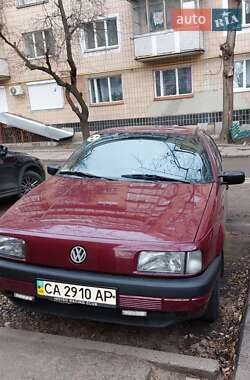 Седан Volkswagen Passat 1992 в Черкассах