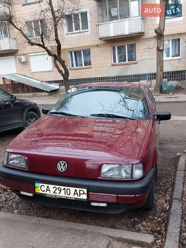 Volkswagen Passat 1992