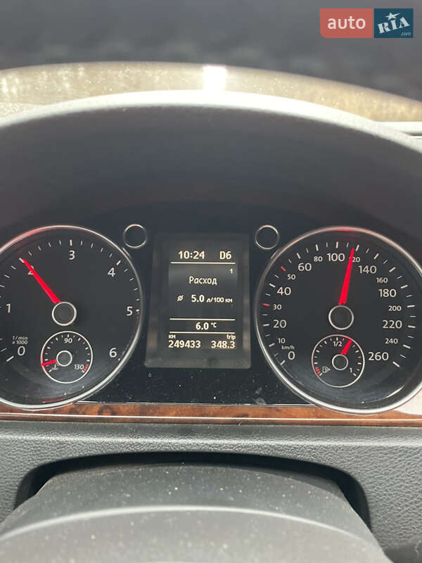 Седан Volkswagen Passat 2012 в Шостке