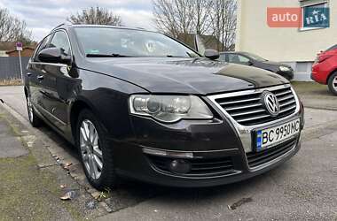 Універсал Volkswagen Passat 2008 в Самборі